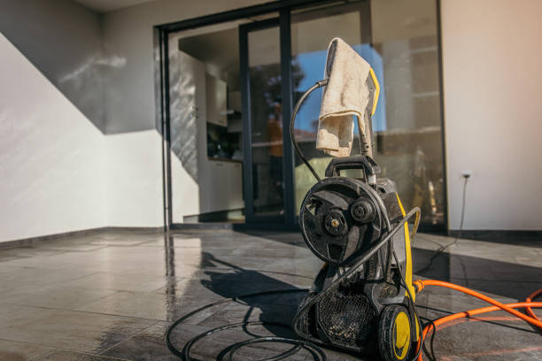 Animal Enclosure Cleaning in Fort Pierce North, FL